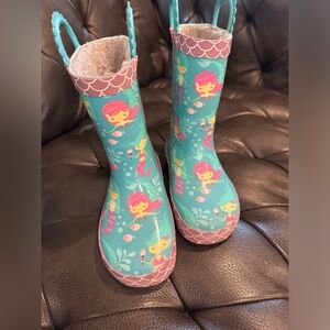 Toddler Size 9/10 Fleece Lined Rain Boots